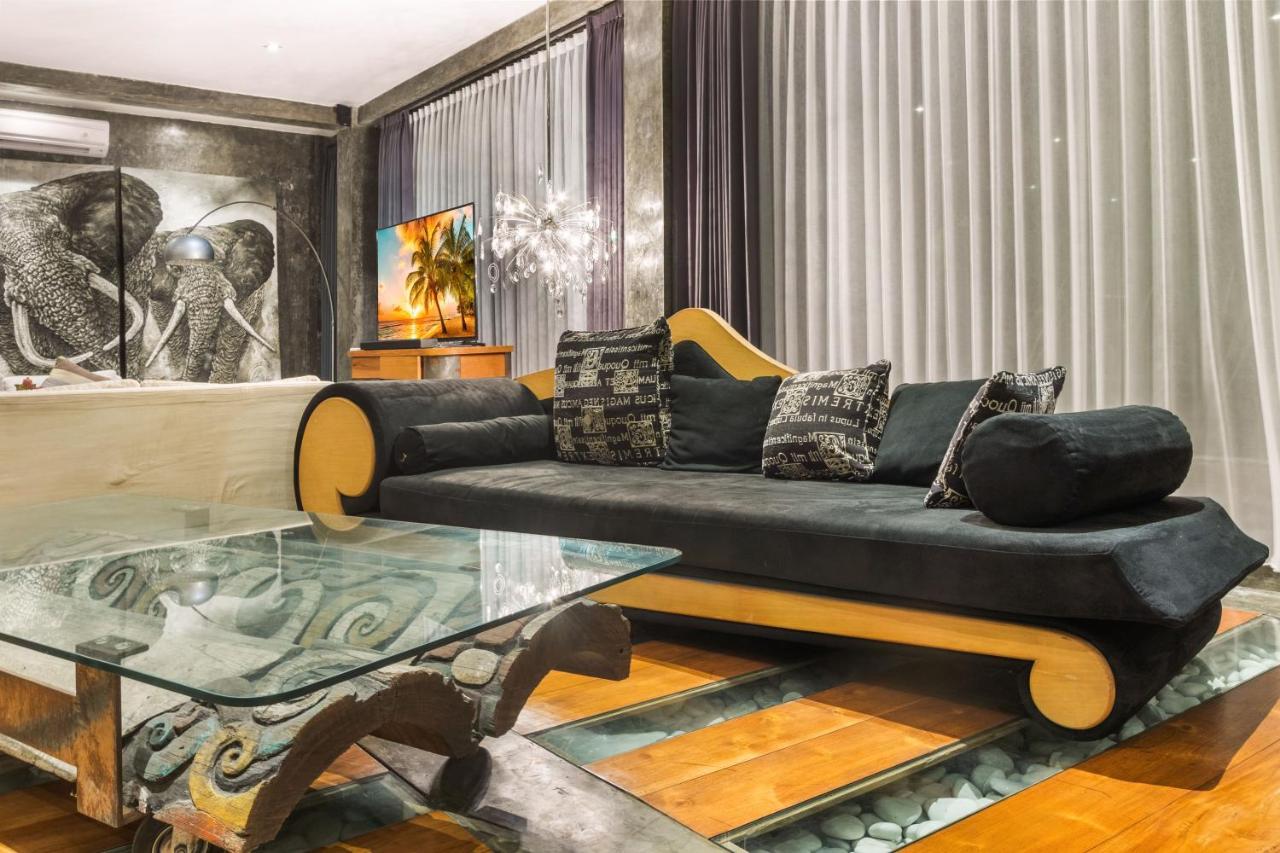 Saga Villas Ultra Seminyak Exteriör bild