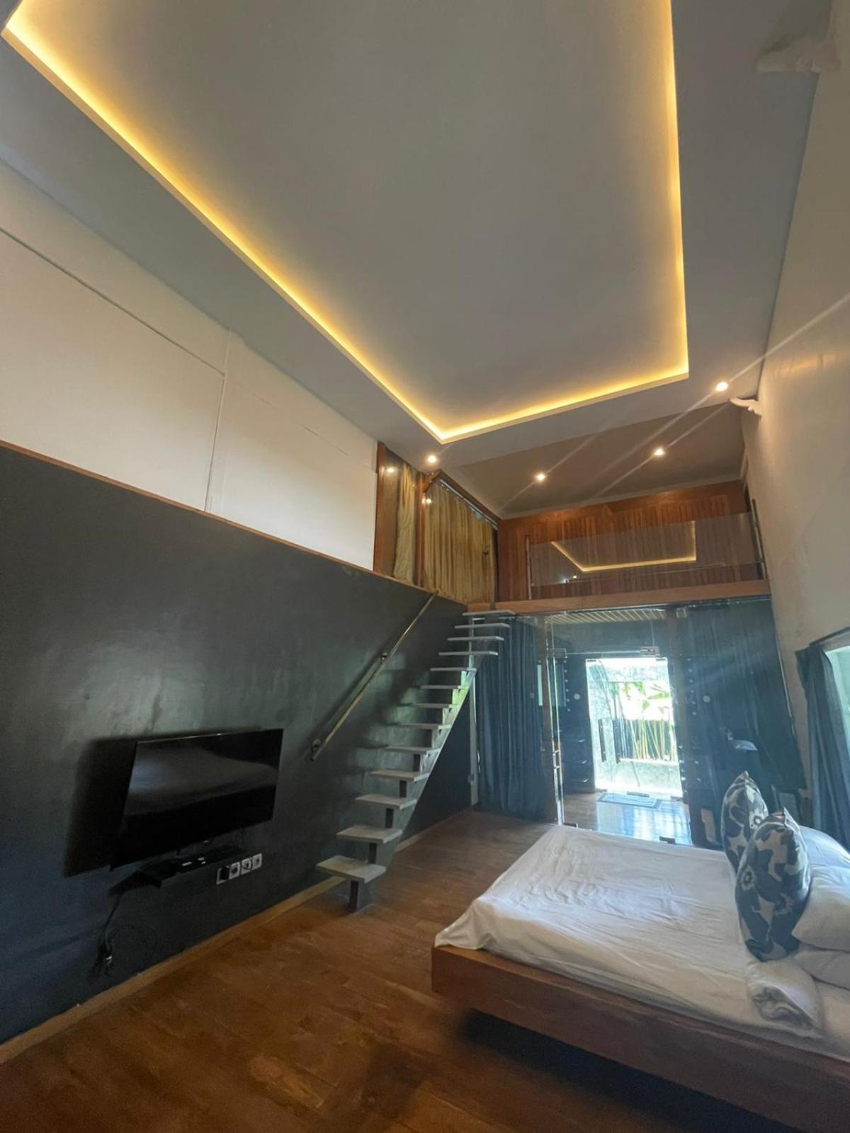 Saga Villas Ultra Seminyak Exteriör bild